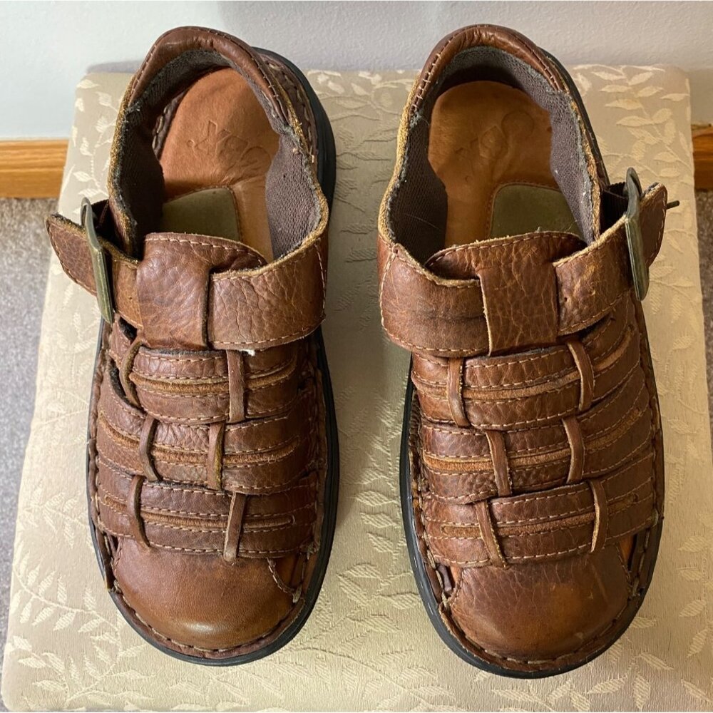 Gbx Brown Leather Closed-Toe Chunky Sandals Adjustable Strap Cushioned Soles 7M